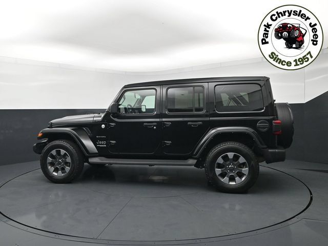 Used 2022 Jeep Wrangler Unlimited Sahara w/ Cold Weather Group AWD/4WD image 3