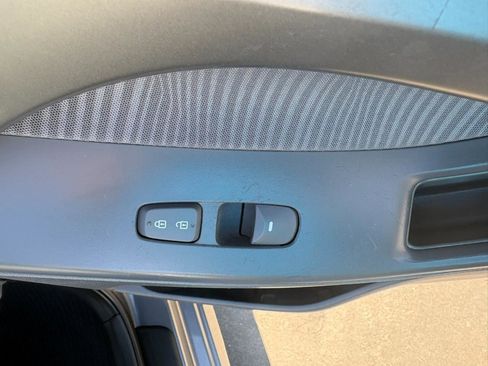 Used 2013 Hyundai Elantra GLS w/ Preferred Pkg image 33