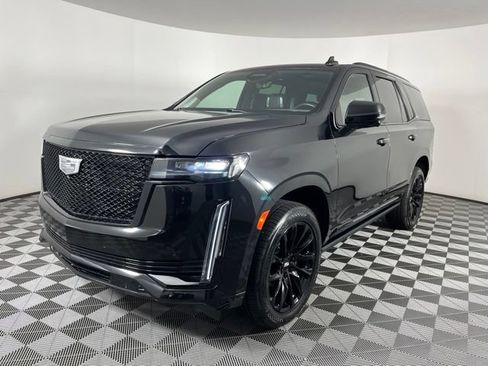 Used 2022 Cadillac Escalade Sport Platinum w/ LPO, ONYX Package AWD/4WD image 6