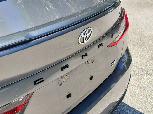 Used 2025 Toyota Camry SE FWD image 6