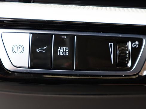 New 2026 Cadillac Optiq Sport 1 image 20