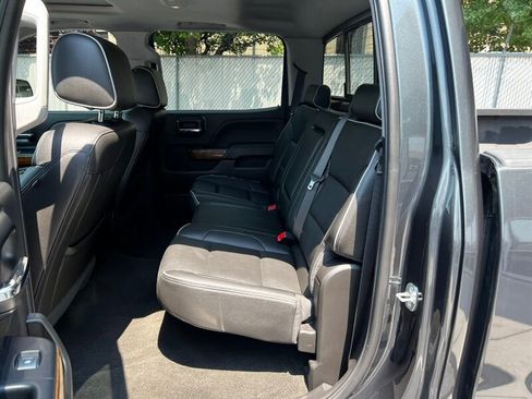 Used 2018 Chevrolet Silverado 1500 High Country AWD/4WD image 24