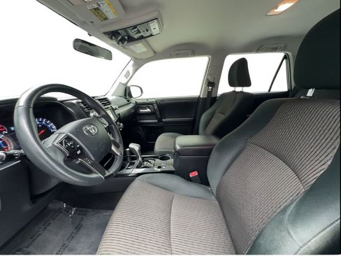 Used 2019 Toyota 4Runner TRD Off-Road AWD/4WD image 18