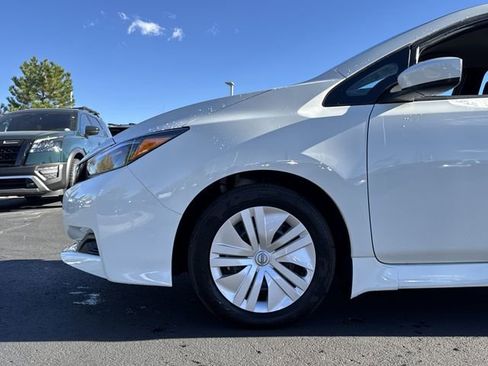 Certified 2025 Nissan Leaf S image 26