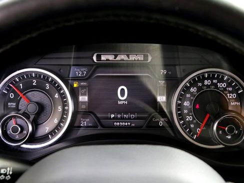 Used 2019 RAM 1500 Laramie RWD image 16