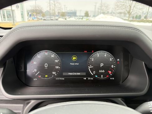 New 2026 Land Rover Defender 110 X-Dynamic SE image 25