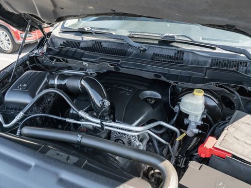 Used 2013 RAM 1500 Laramie w/ Convenience Group image 33