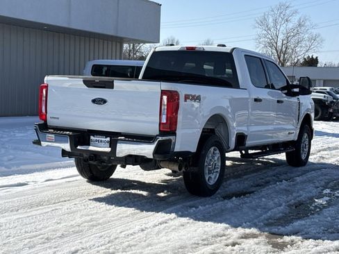 Used 2025 Ford F250 XLT w/ FX4 Off-Road Package image 3