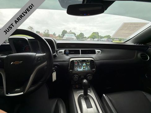 Used 2014 Chevrolet Camaro SS w/ RS Package RWD image 11