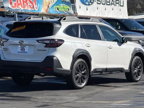 Certified 2024 Subaru Outback Onyx Edition image 4
