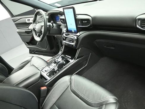 Certified 2023 Ford Explorer ST w/ Equipment Group 401A image 28