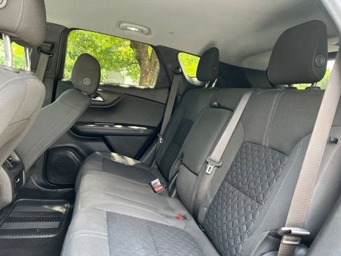 Used 2021 Chevrolet Blazer LT FWD image 15