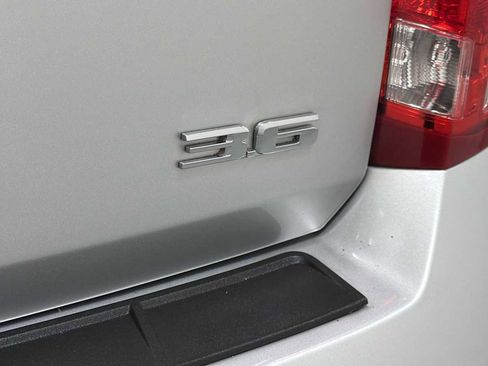 Used 2012 Cadillac SRX Luxury AWD/4WD image 29