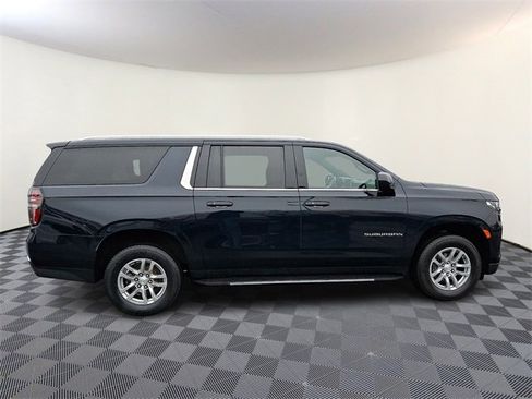Certified 2023 Chevrolet Suburban LT image 7