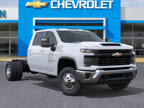 New 2026 Chevrolet Silverado 3500 W/T w/ WT Convenience Package AWD/4WD image 31