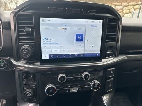 Used 2022 Ford F150 XLT w/ Equipment Group 302A High AWD/4WD image 18