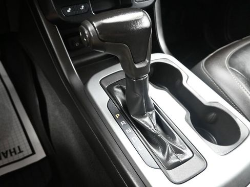 Used 2019 Chevrolet Colorado ZR2 image 23