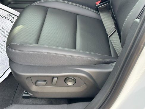 New 2025 Buick Envision Preferred image 11