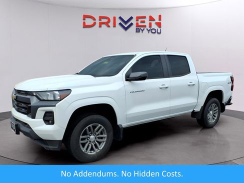 Used 2023 Chevrolet Colorado LT w/ LT Convenience Package II image 1
