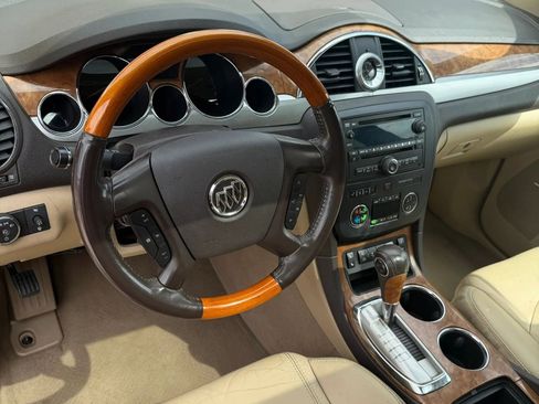 Used 2008 Buick Enclave CXL w/ Entertainment Package #2 image 8