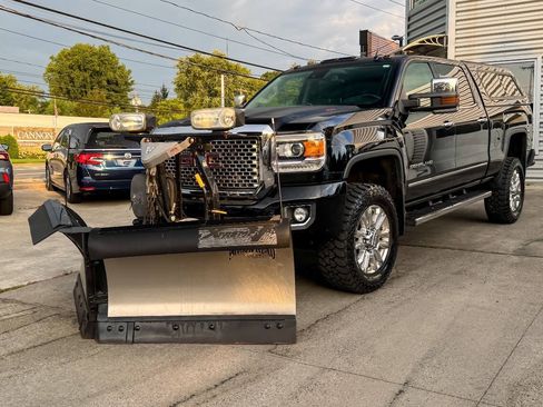 Used 2016 GMC Sierra 2500 Denali AWD/4WD image 7