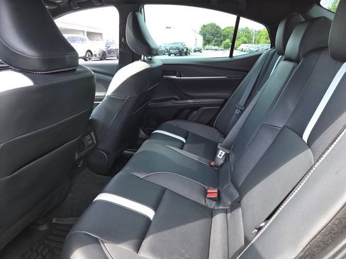 Used 2025 Toyota Camry SE w/ Convenience Package FWD image 6