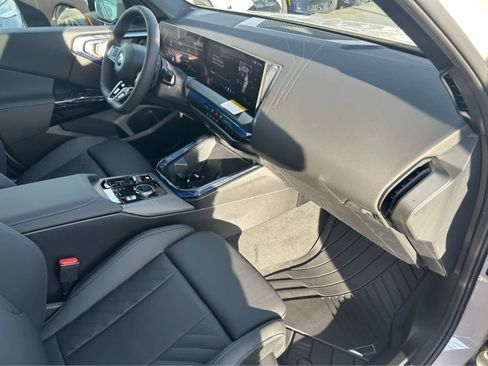 Used 2026 BMW X3 xDrive30 w/ M Sport Package image 16