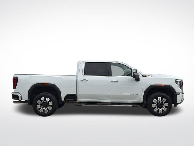 Used 2025 GMC Sierra 2500 Denali w/ Denali Reserve Package AWD/4WD image 7
