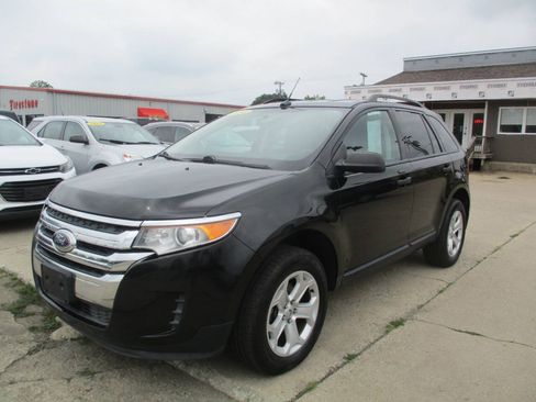 Used 2014 Ford Edge SE w/ Equipment Group 101A AWD/4WD image 2
