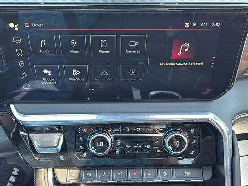 Used 2024 GMC Sierra 1500 Denali Ultimate image 34