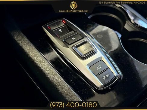 Used 2017 Honda Pilot Touring image 19