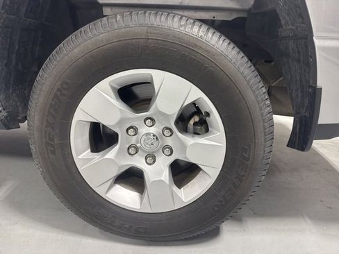 Used 2022 RAM 1500 Lone Star image 9