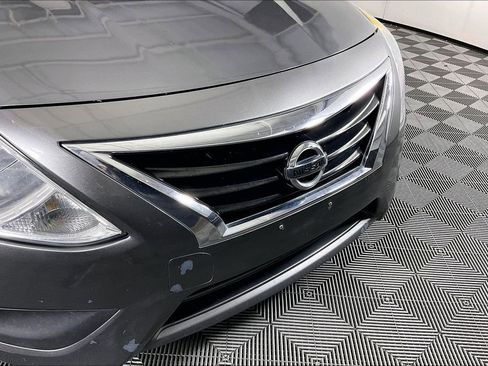 Used 2016 Nissan Versa SV image 37