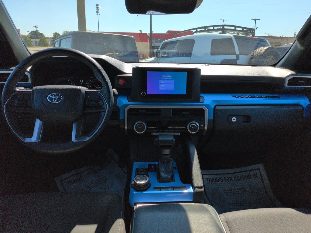 Used 2024 Toyota Tacoma TRD Off-Road AWD/4WD image 12