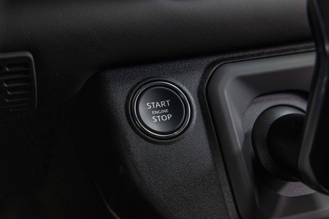 Used 2023 Land Rover Defender 110 V8 AWD/4WD image 48
