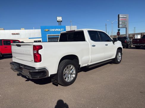 Used 2021 Chevrolet Silverado 1500 LTZ AWD/4WD image 5