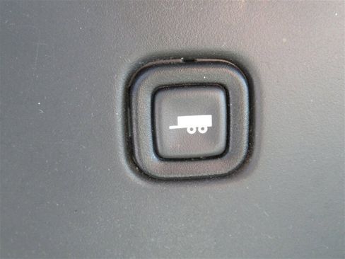 Used 2016 GMC Savana 3500 Extended image 29