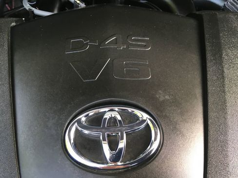 Used 2019 Toyota Highlander Limited AWD/4WD image 13