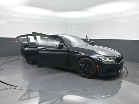 Used 2021 BMW M550i xDrive w/ Dynamic Handling Package AWD/4WD image 37
