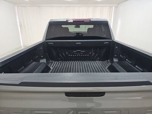 Used 2024 Chevrolet Silverado 1500 LT AWD/4WD image 15