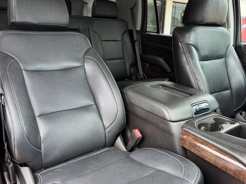 Used 2020 Chevrolet Tahoe LS RWD image 21