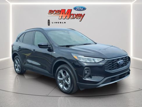 Used 2025 Ford Escape ST-Line Select AWD/4WD image 3
