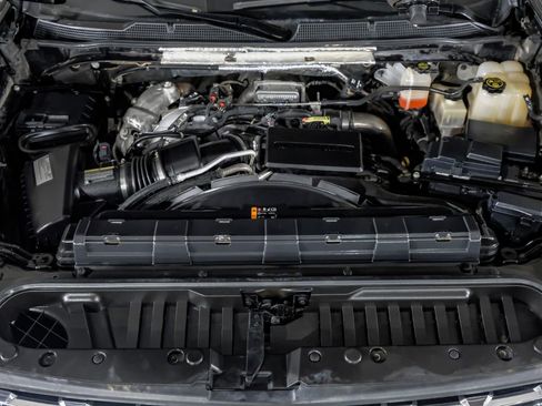 Used 2020 Chevrolet Silverado 3500 LTZ w/ LTZ Plus Package AWD/4WD image 52