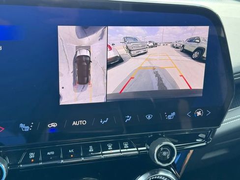 Used 2024 Chevrolet Blazer EV LT image 18