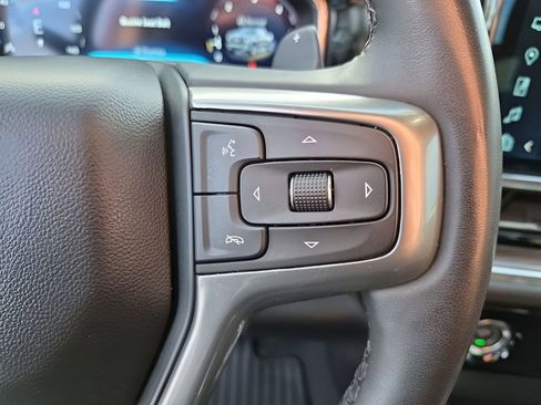 Used 2023 Chevrolet Silverado 1500 LT image 34