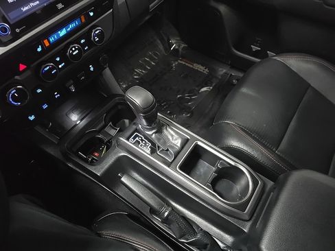 Used 2022 Toyota Tacoma TRD Pro image 26