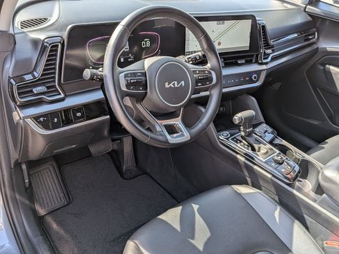 Used 2024 Kia Sportage EX FWD image 16