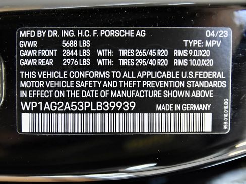 Used 2023 Porsche Macan S image 36