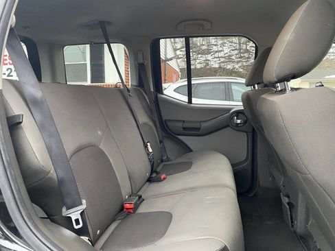 Used 2014 Nissan Xterra S image 22