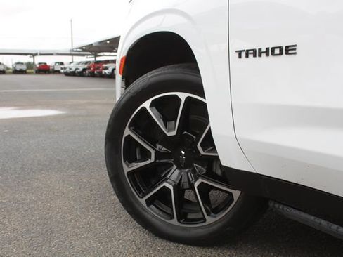Used 2023 Chevrolet Tahoe RST AWD/4WD image 15